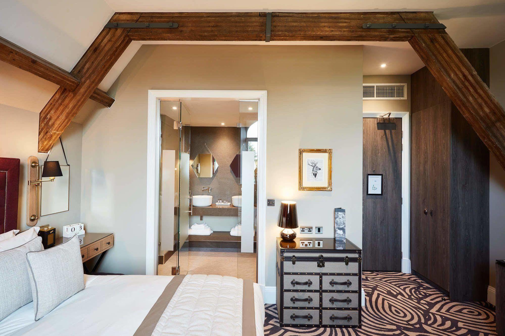 Oddfellows On The Park Чідл Екстер'єр фото A room at the hotel