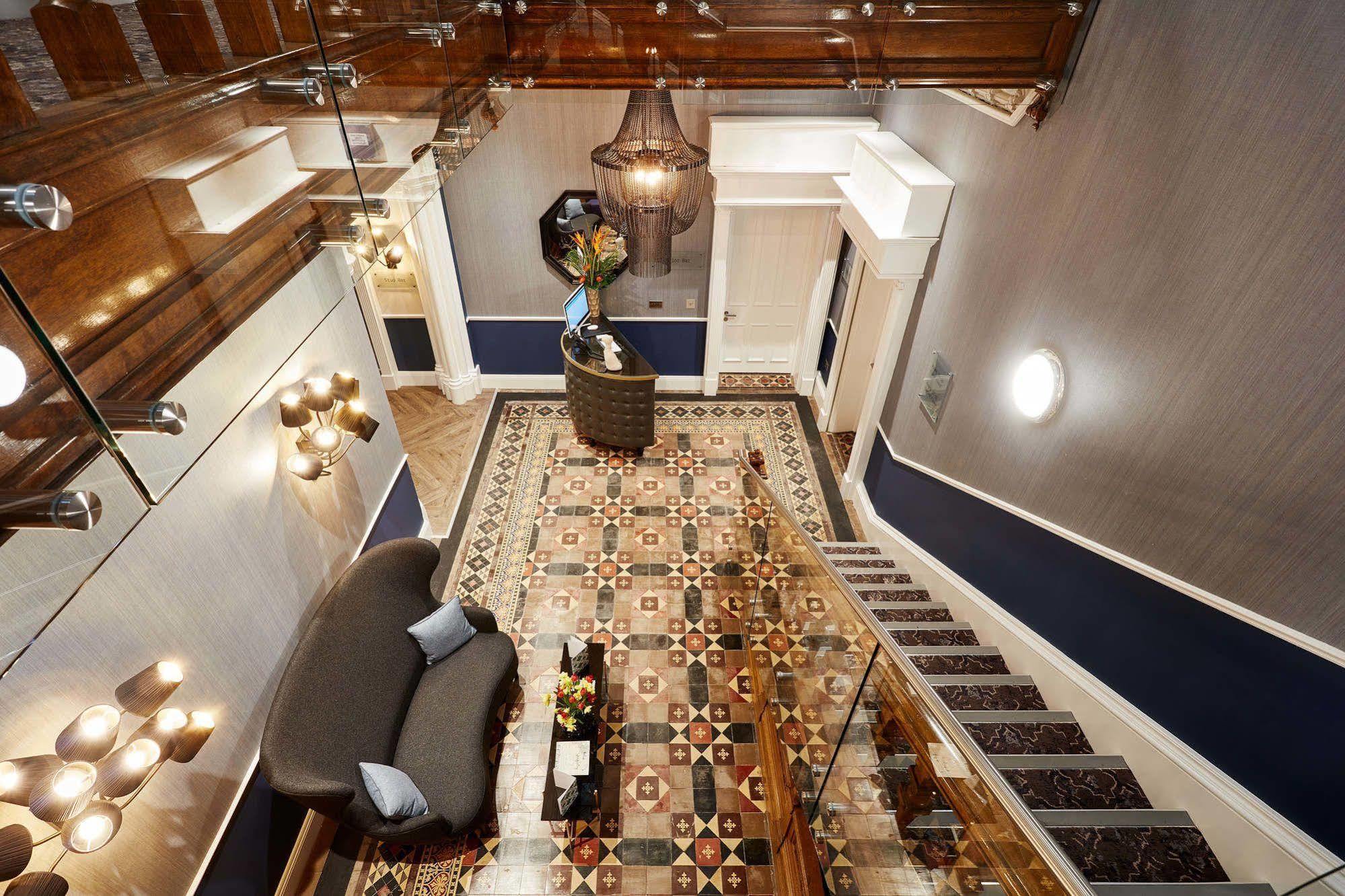 Oddfellows On The Park Чідл Екстер'єр фото Interior of the hotel